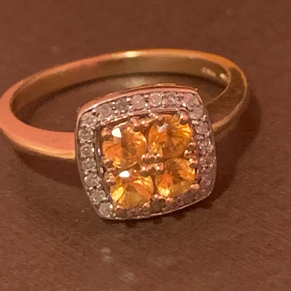 10k❣️Sparkling❣️Yellow Sapphire ❤️ Diamonds ❤️ Halo Ring Size 6.5 ❤️❤️❤️❤️❤️